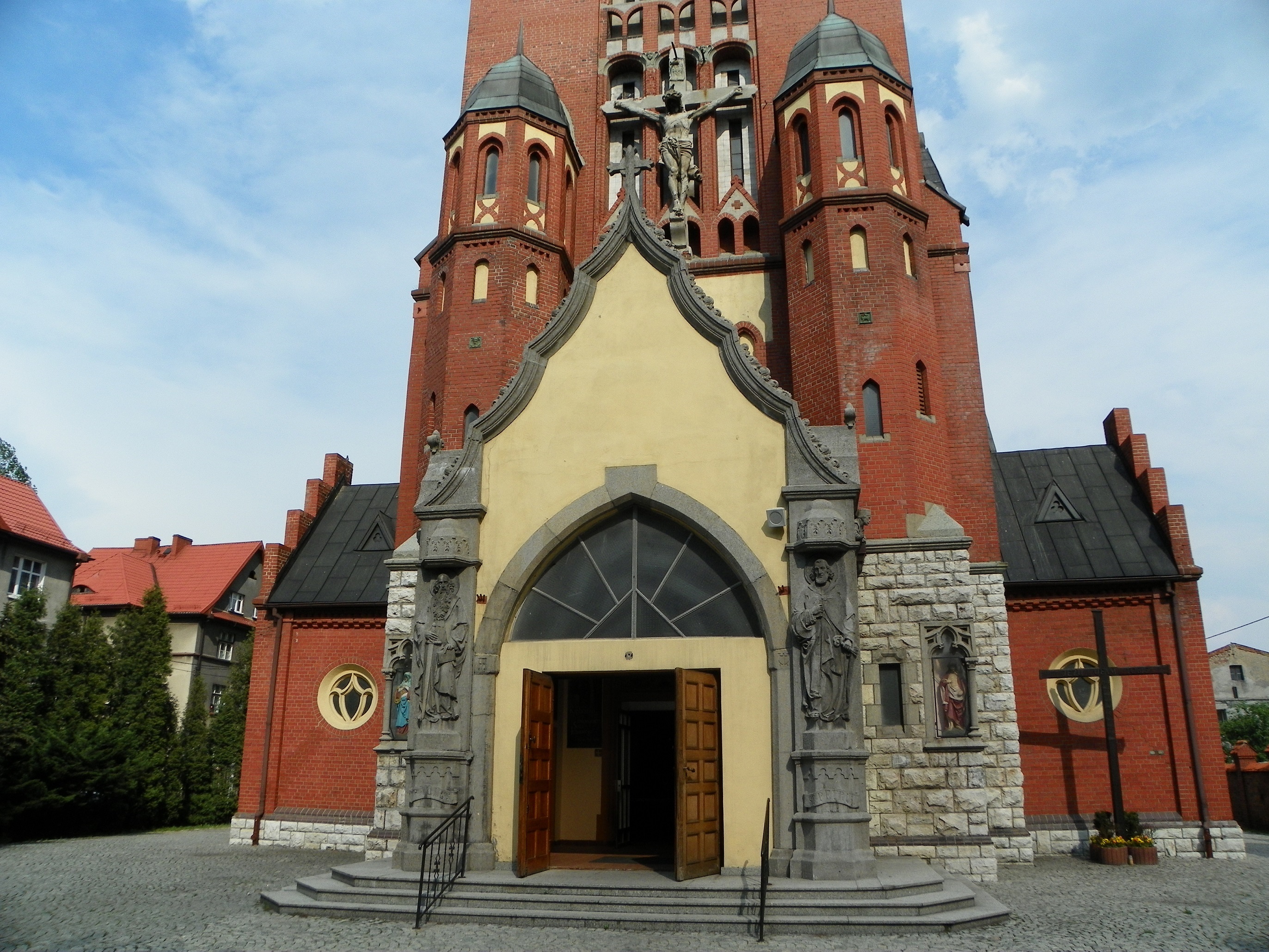 Kościół Najświętszego Serca Pana Jezusa W Płaszowie Galeria zdjęć Piekary Śląskie - Brzeziny Śląskie - kościół pw